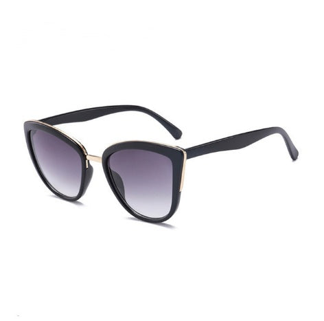 Cat eye sunglasses